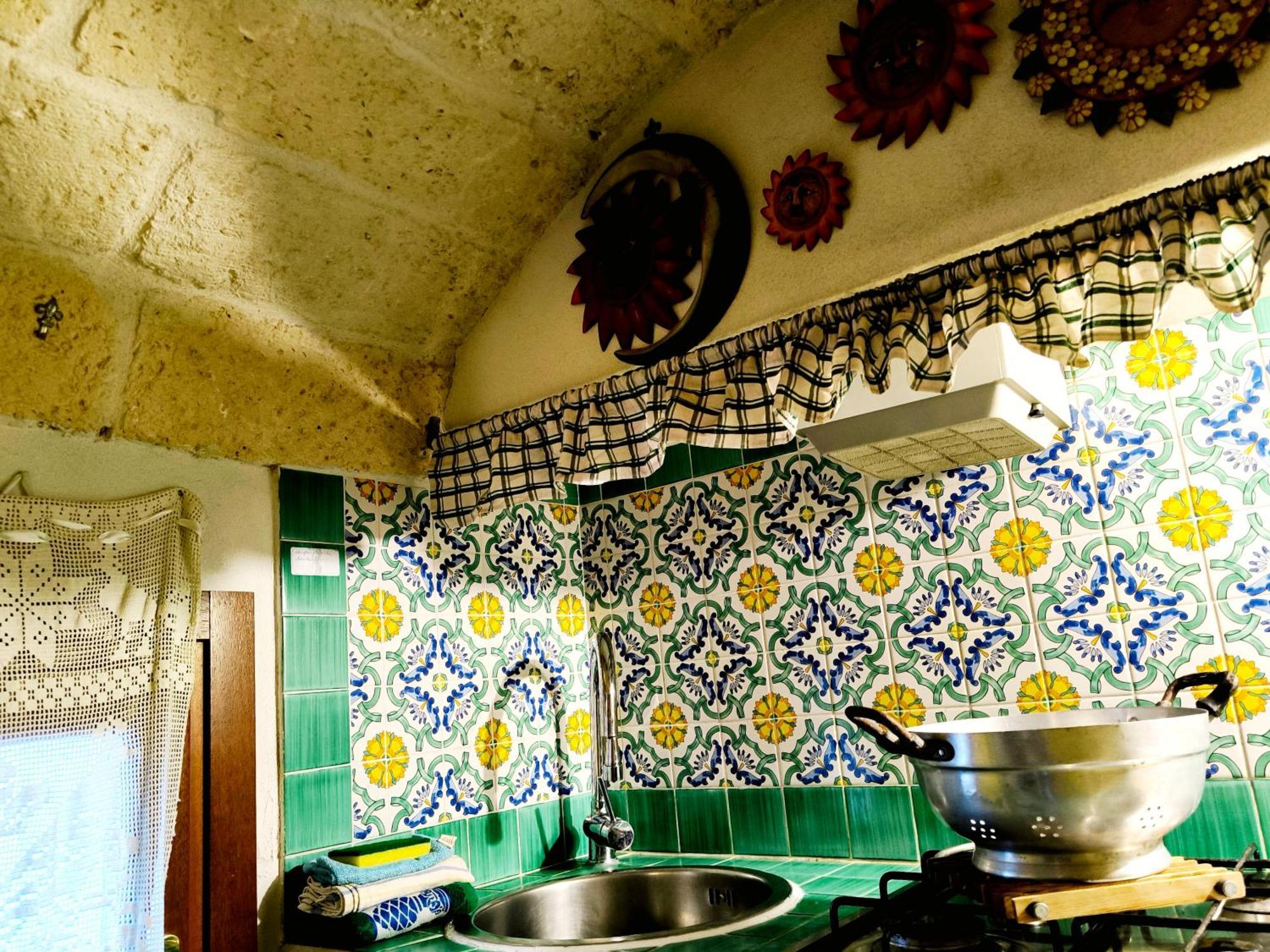 I Due Amori Ostuni Exteriör bild