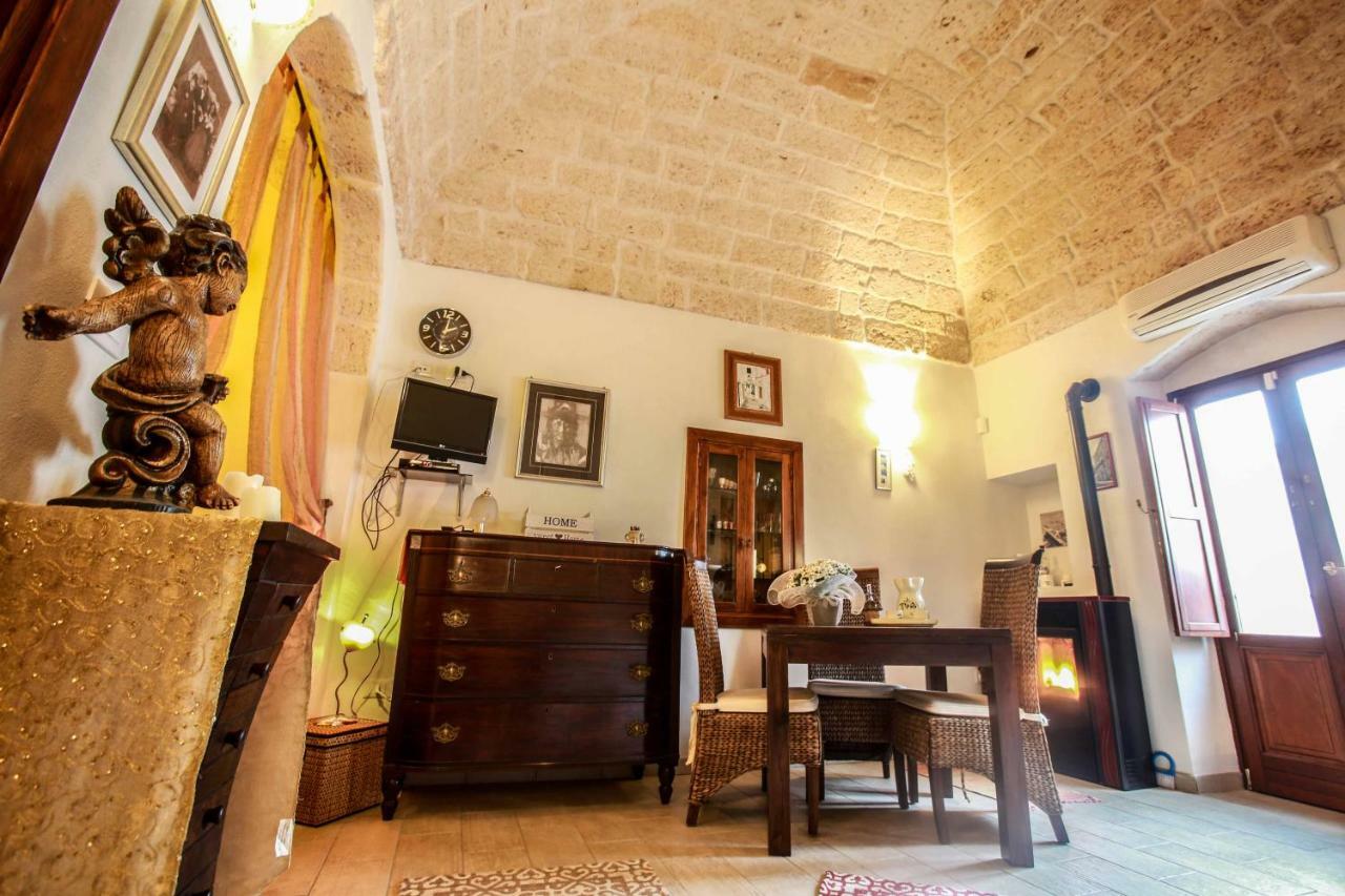 I Due Amori Ostuni Exteriör bild